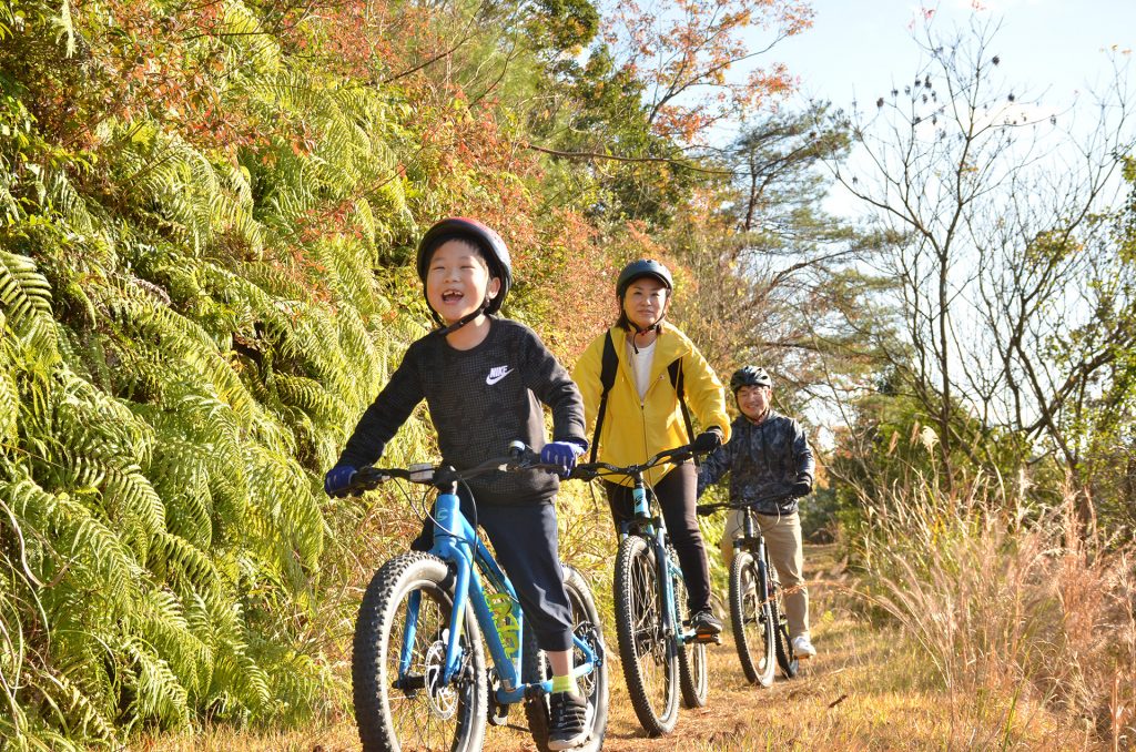 子どもだけでも参加できるマウンテンバイク体験